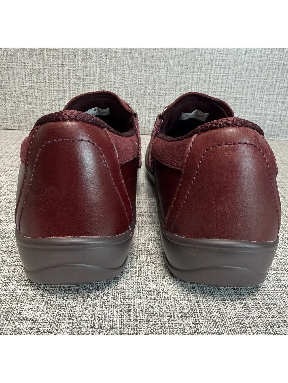 OrthoFeet Shoes Women’s Sz 8.5 D WIDE Chelsea Cherry Loafer Orthopedic